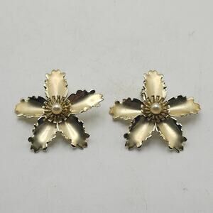 Vintage Gold Tone Floral Clip On Earrings Faux Pearl Center Costume Jewelry